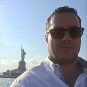 Meet your Posher, Dwayne